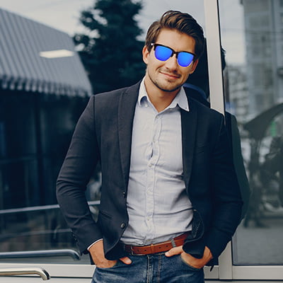 Polarised sunglass for men